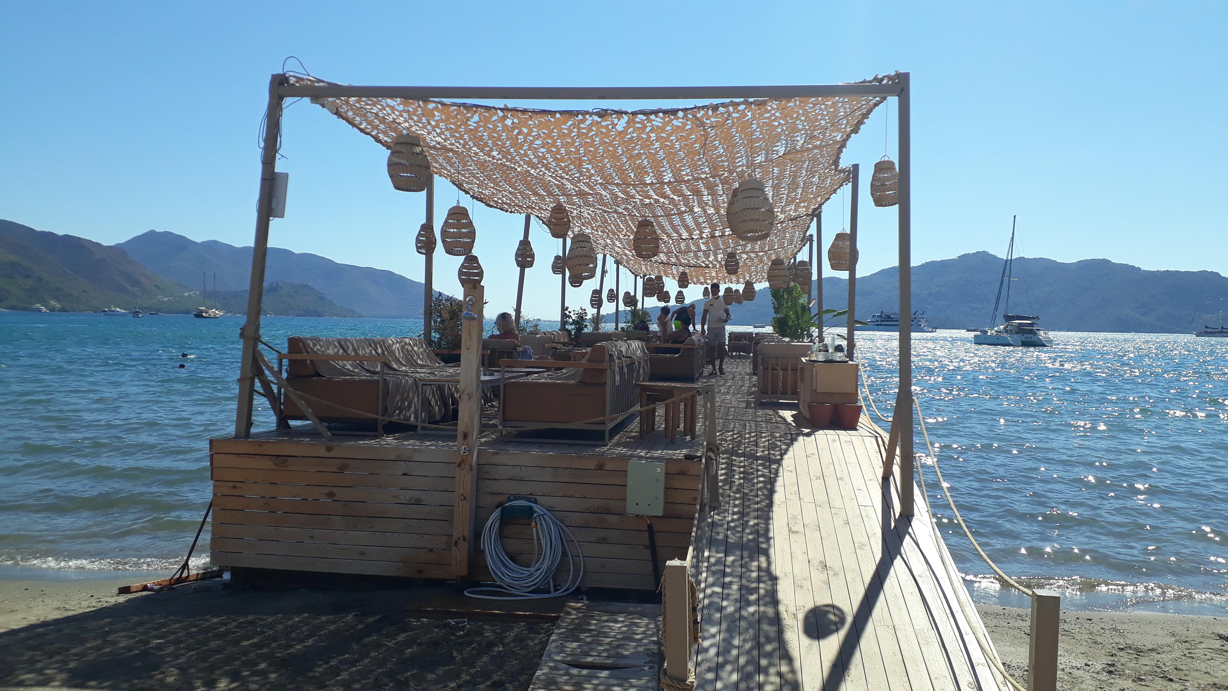 Honeymoon Beach 马尔马里斯 外观 照片