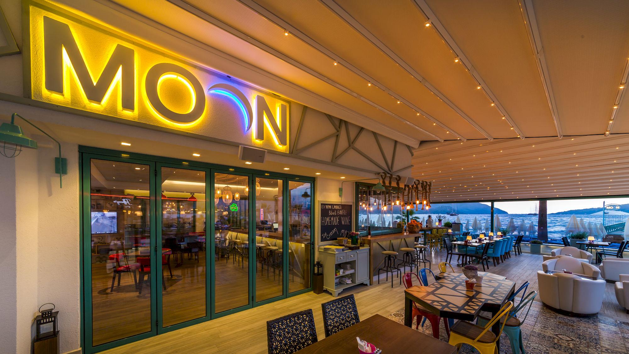 Honeymoon Beach 马尔马里斯 外观 照片